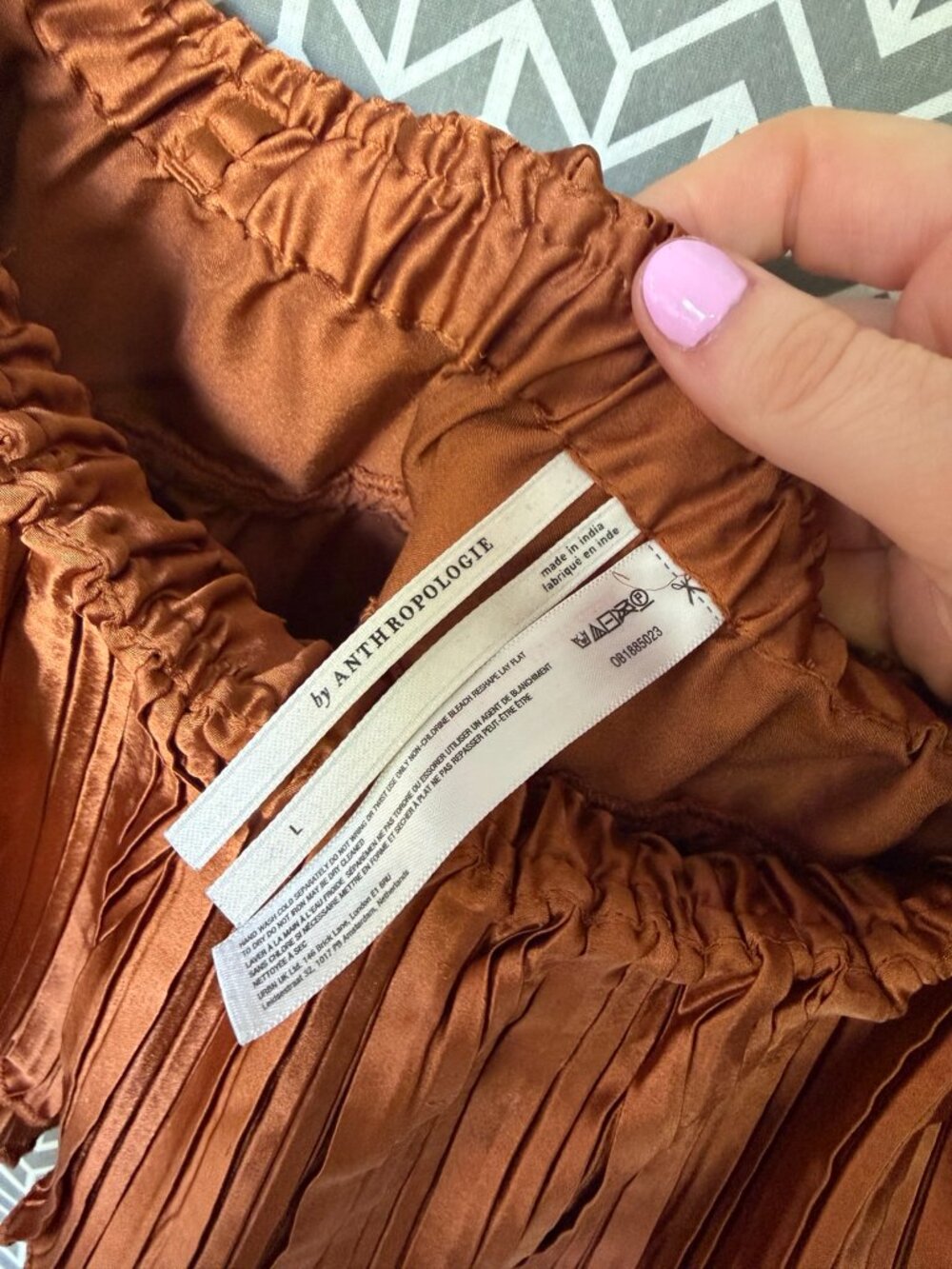 Anthropologie Pleated Ruffle Top - Rust Brown - Size Large - Picture 2 of 3